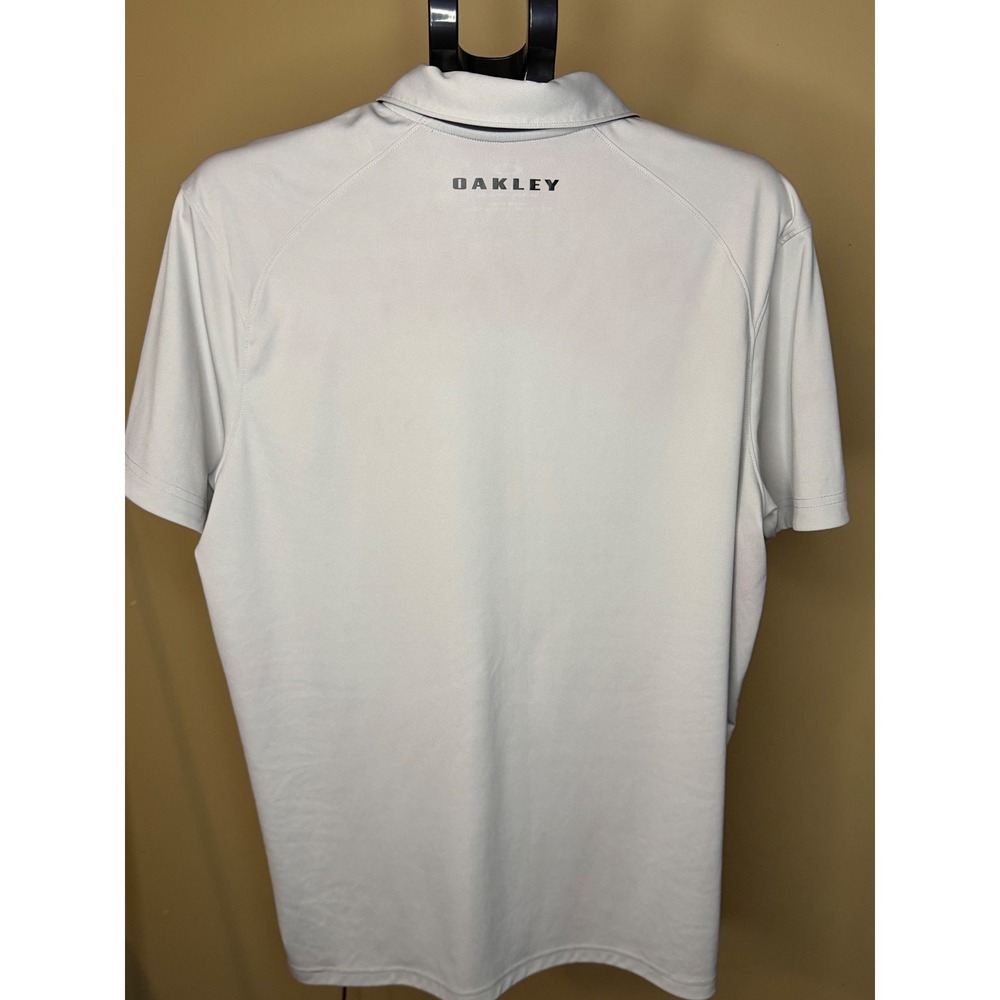Oakley Mens Tailored Fit Golf Polo Shirt Gray Short Sleeve XL CA35460 RN96548 - Picture 4 of 7